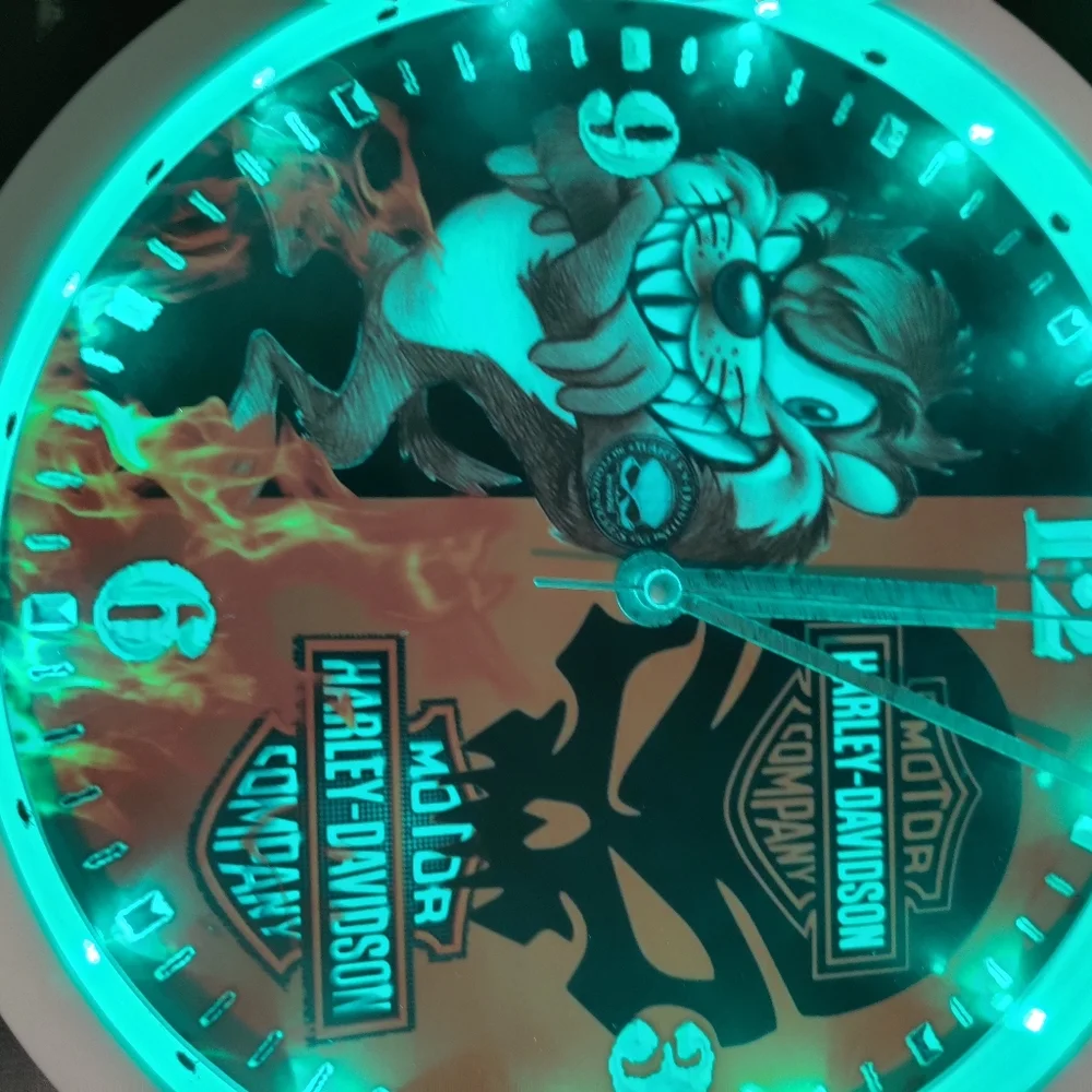 Harley Taz clock